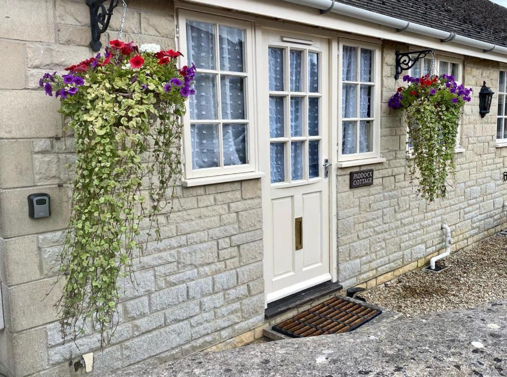 Heart Of The Village Cotswold Cottage In Crudwell. Esterno foto